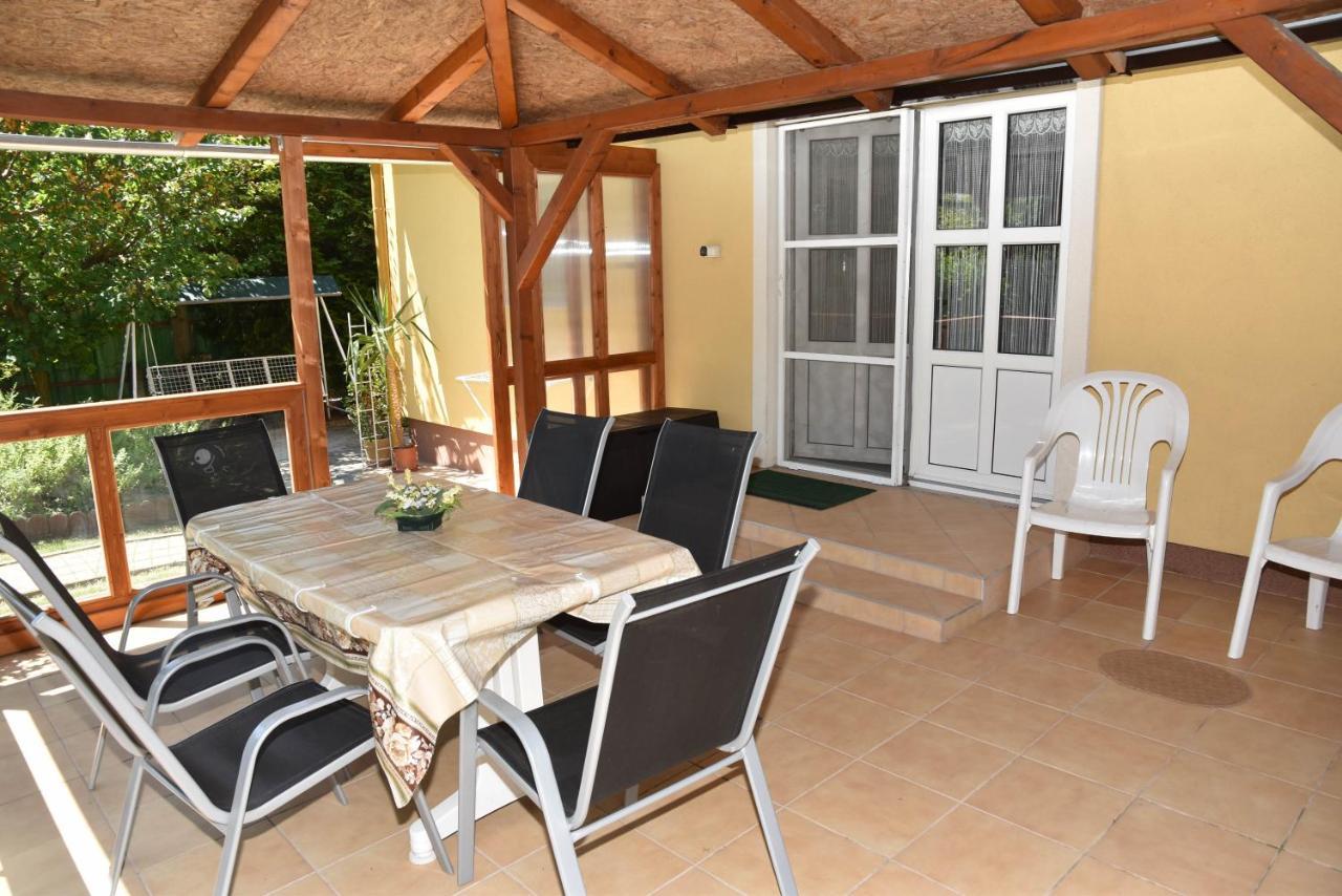 Gyenesi Virag Apartman Gyenesdiás エクステリア 写真