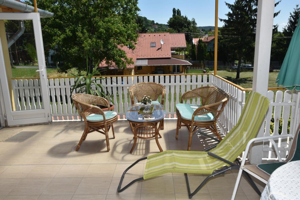 Gyenesi Virag Apartman Gyenesdiás エクステリア 写真